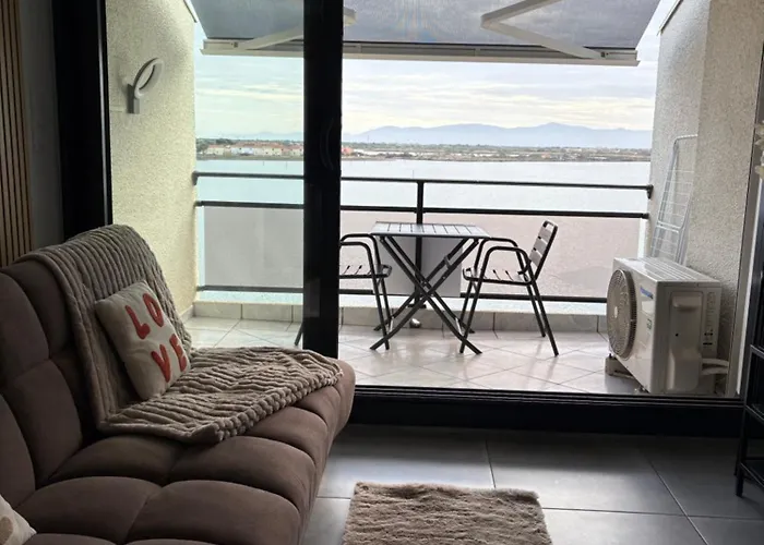 T2 Dans Jolie Avec Piscine Apartment