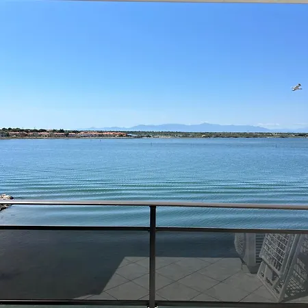 T2 Dans Jolie Avec Piscine Le Barcarès