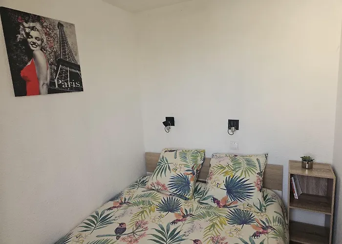 דירה T2 Dans Jolie Avec Piscine